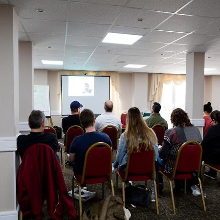 King Charles Hotel Gillingham  Ngoại thất bức ảnh