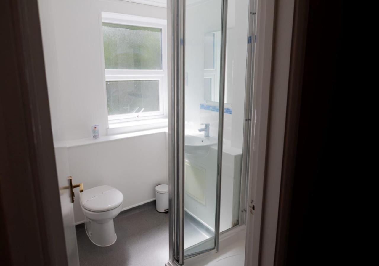 King Charles Hotel Gillingham  Ngoại thất bức ảnh