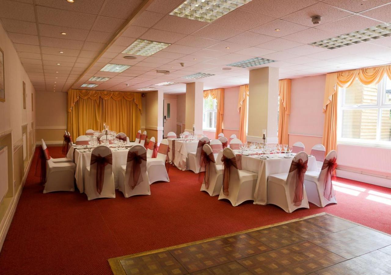 King Charles Hotel Gillingham  Ngoại thất bức ảnh